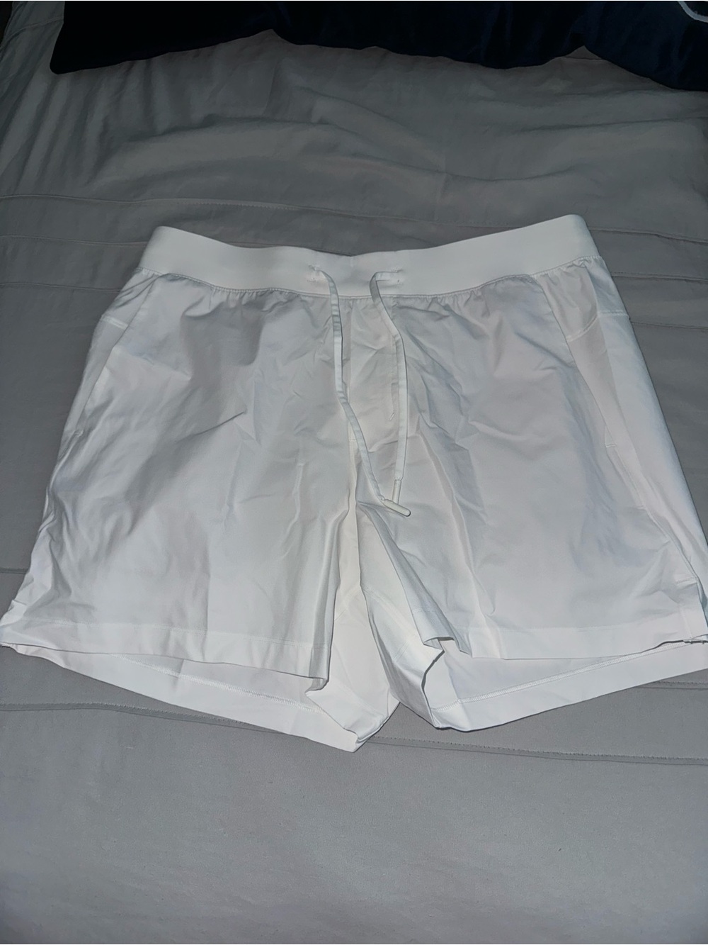 lululemon men’s zeroed in shorts 5” size Large